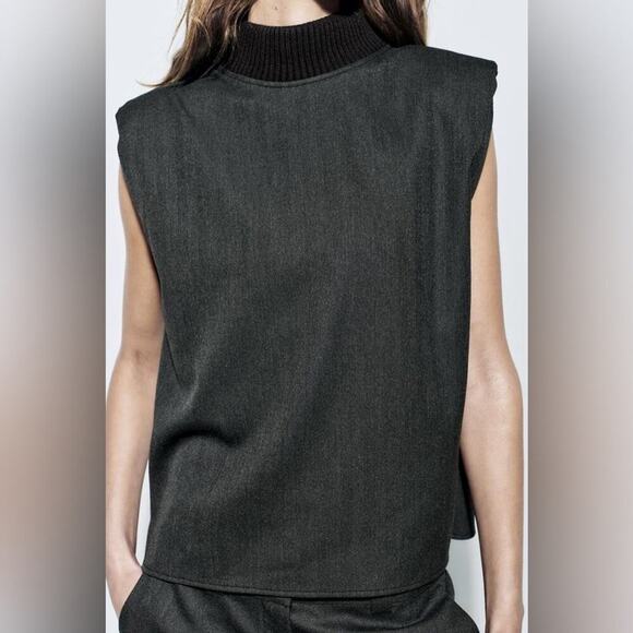 Zara RIBBED TOP WITH SHOULDER PADS Size Medium - Picture 5 of 13